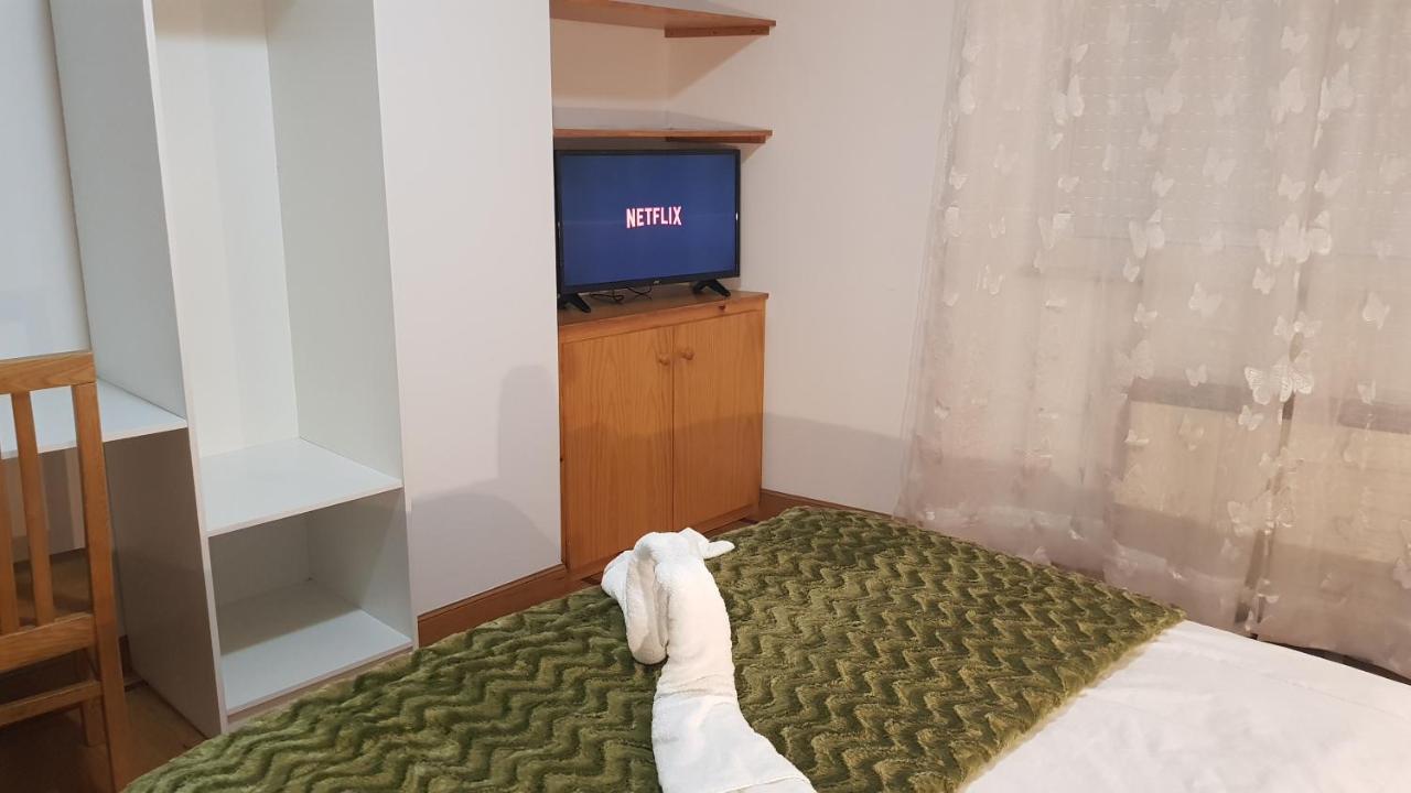 Apartamentos Shalom Ribadeo Extérieur photo